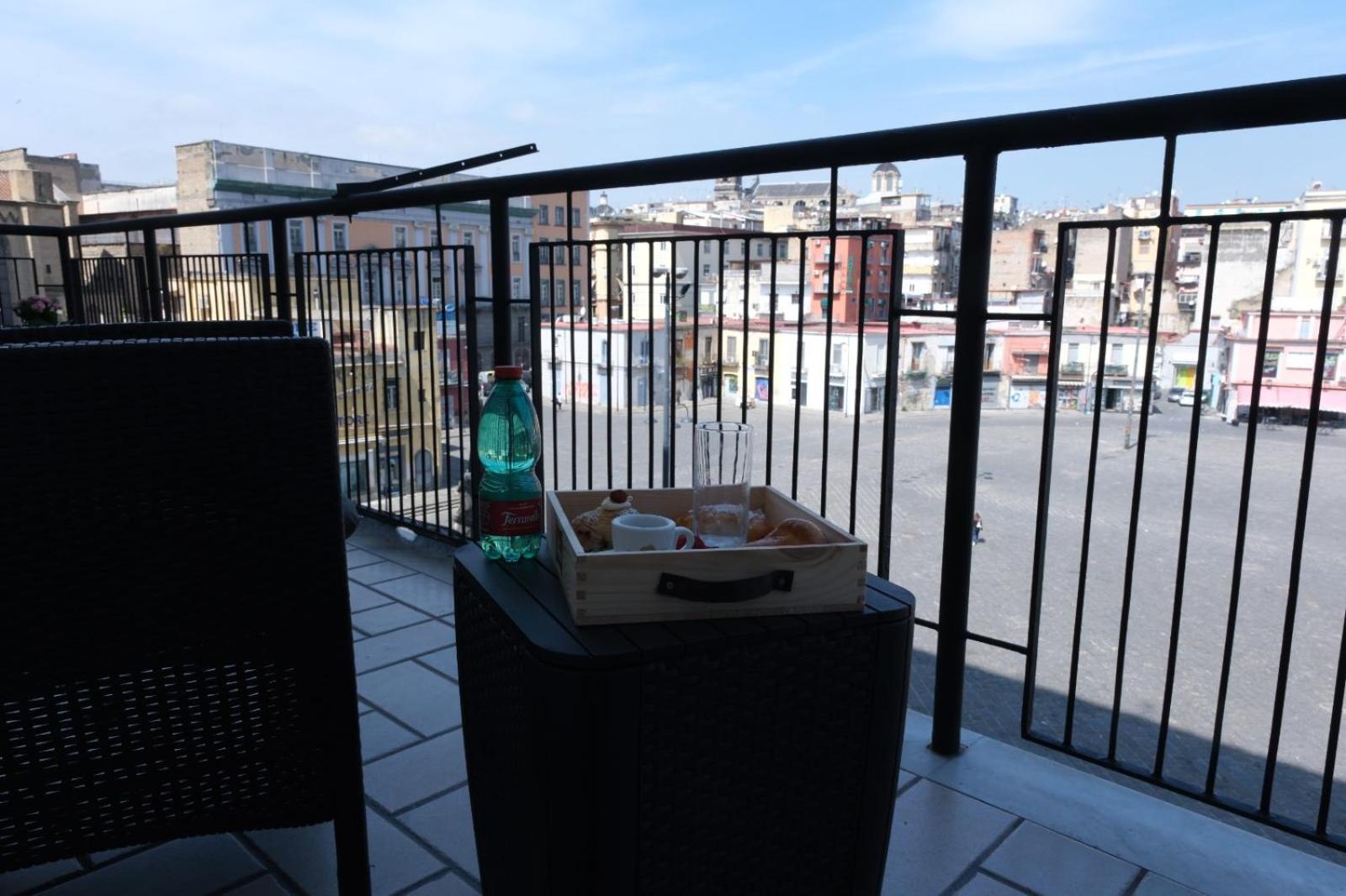 Hotel Luxury Masaniello à Naples Extérieur photo