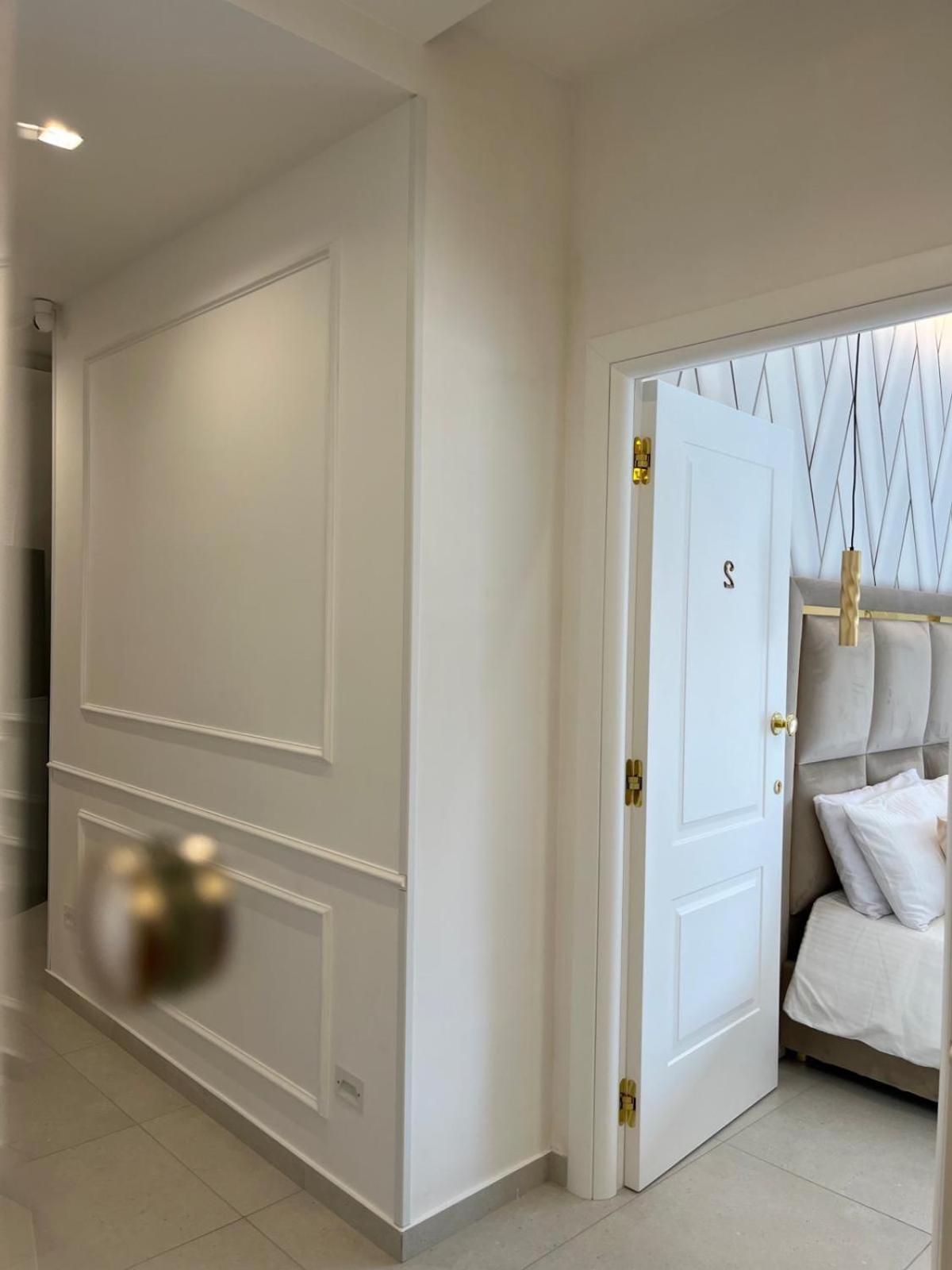 Hotel Luxury Masaniello à Naples Extérieur photo
